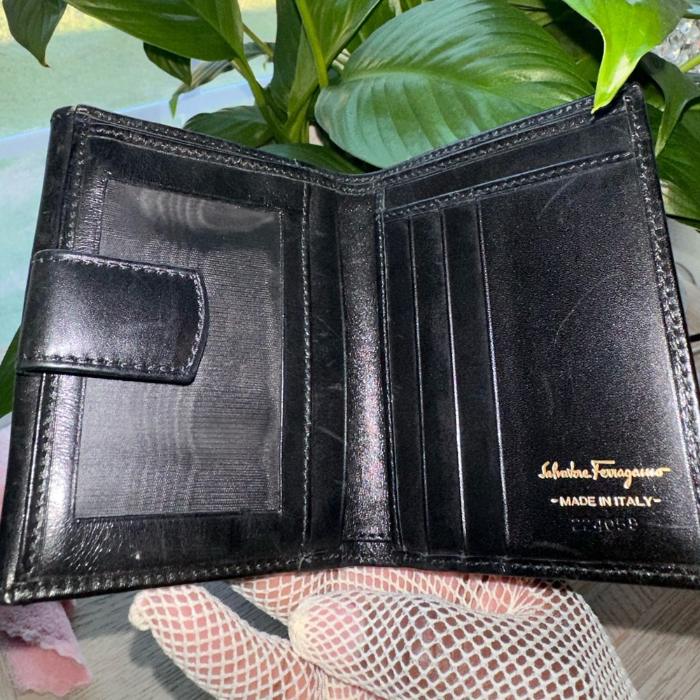 Preloved Black Salvatore Ferragamo